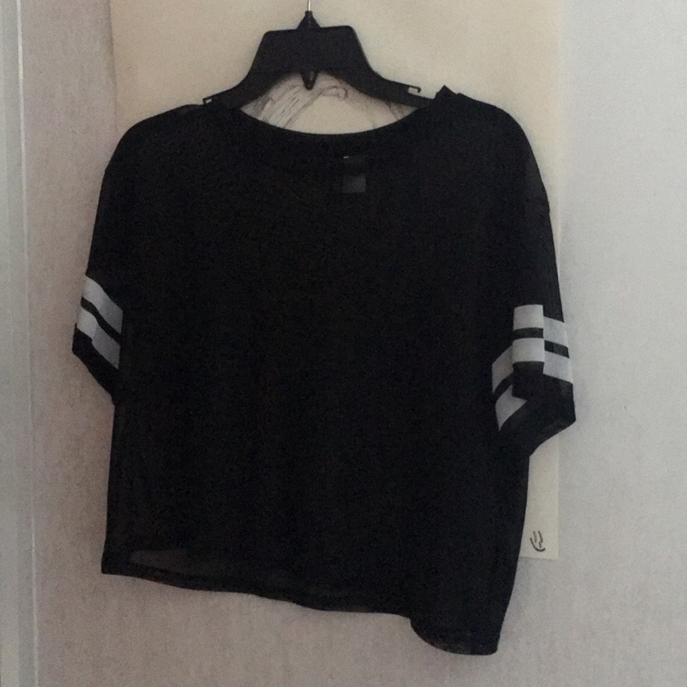 Crop top shirt